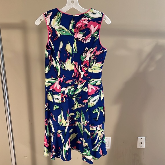 Shoshanna Ladies Spring Dress. - Picture 2 of 2